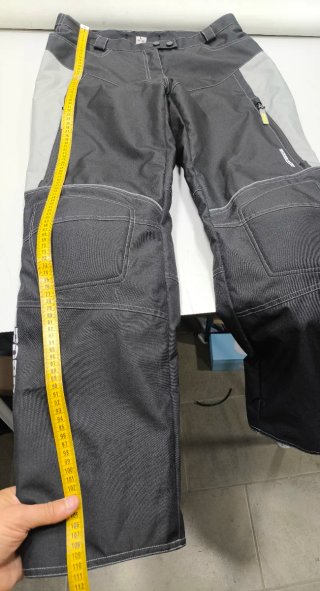 Pantalon fino moto