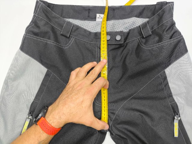Pantalon fino moto