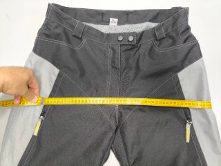 Pantalon fino moto