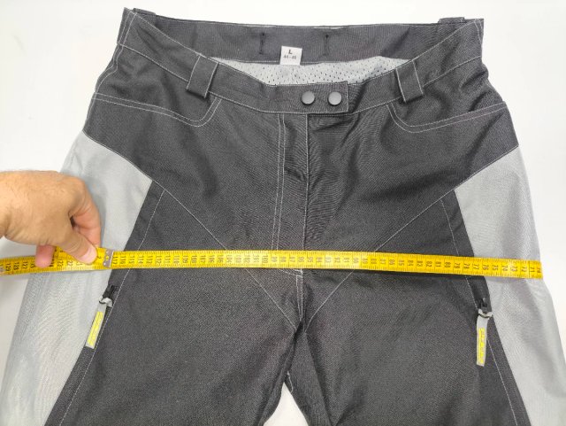 Pantalon fino moto