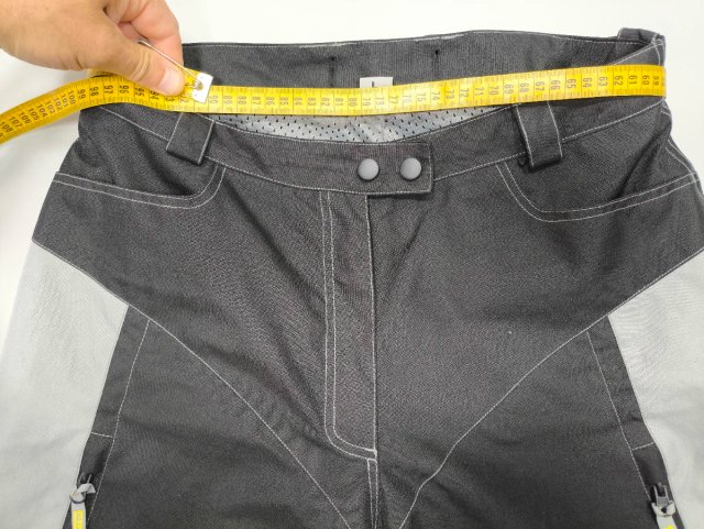 Pantalon fino moto