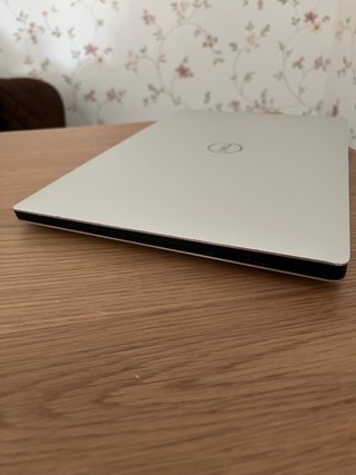Dell XPS 9370 13 i5/8GB/256GB