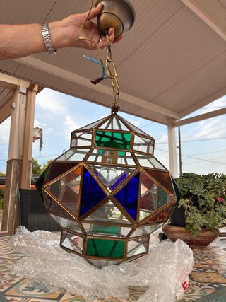 Lámpara étnica de cristal y metal