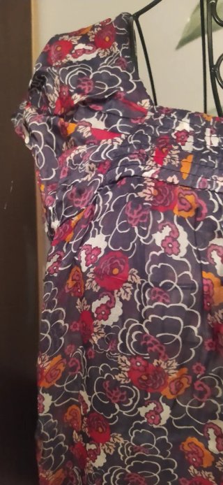 Blusa de seda floral