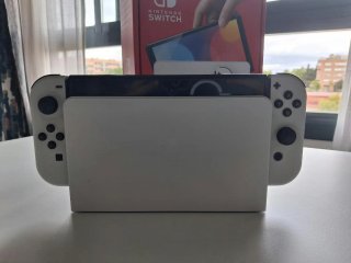 Nintendo Switch OLED Blanca + mando Pro + Caja Org