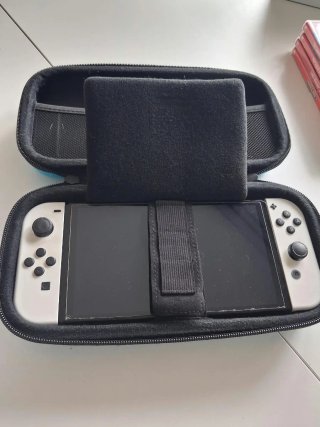 Nintendo Switch OLED Blanca + mando Pro + Caja Org