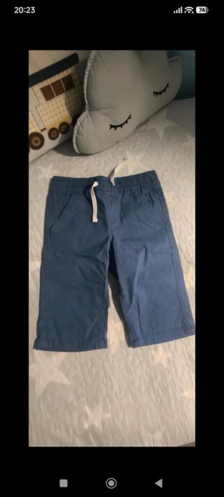 Bermuda niño azul