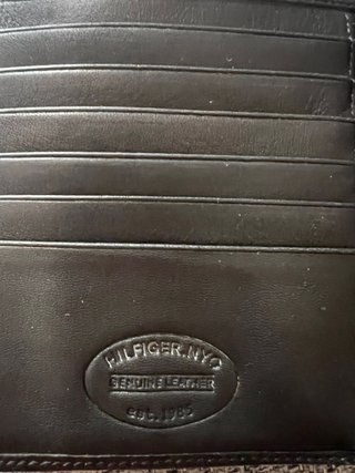 Cartera Tommy Hilfiger Piel Negra