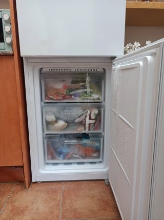 Nevera Combi Indesit