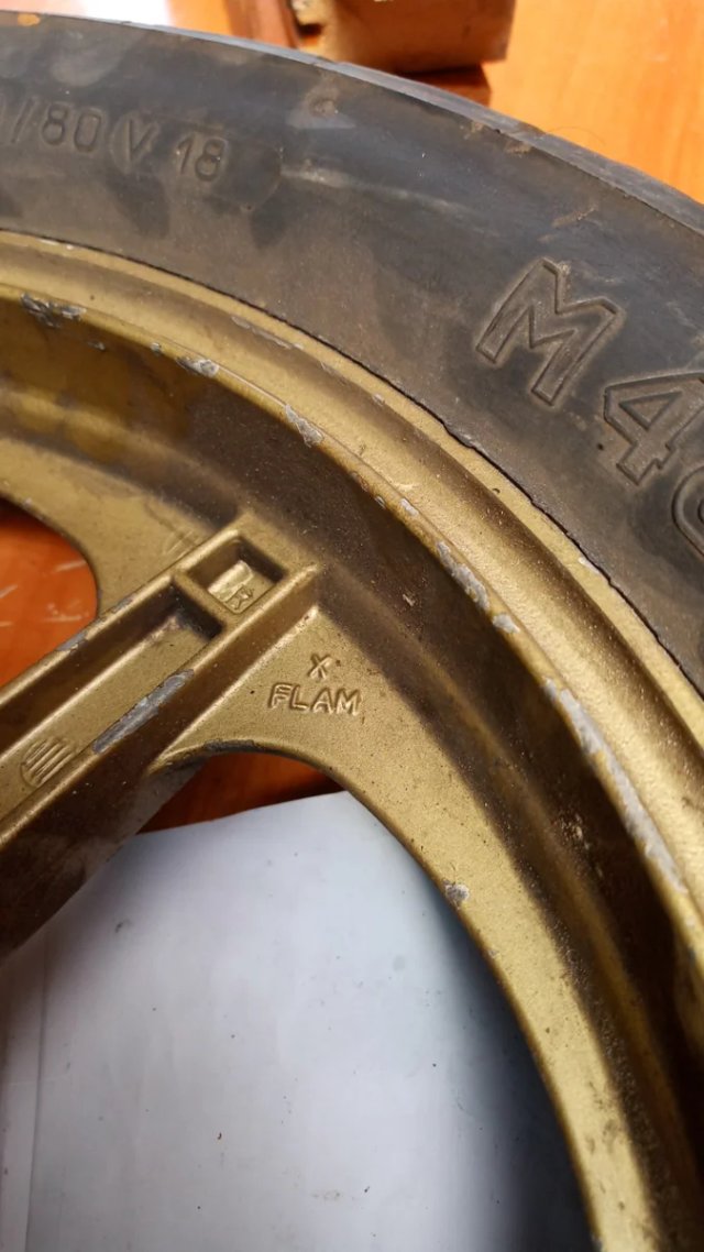 Rueda moto Laverda con disco de freno