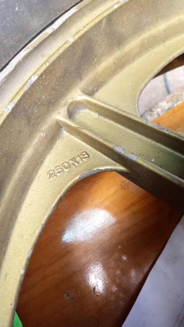 Rueda moto Laverda con disco de freno