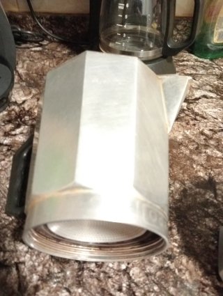 Cafetera italiana de aluminio