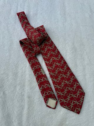 Corbata Hermès