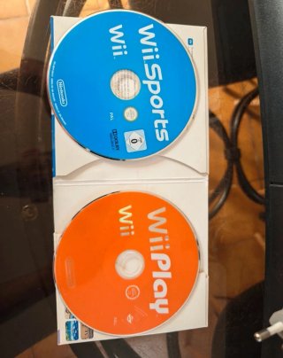 Lote Wii: Consola, juegos y accesorios