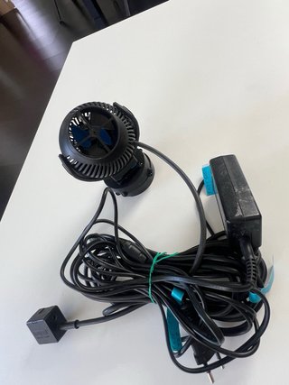 Bomba movimiento con controlador tunze stream 6105