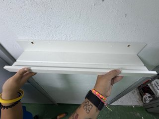Scaffali da parete IKEA MOSSLANDA bianchi