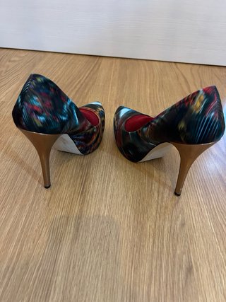 Lote 5 pares zapatos de tacón alto T38 y T39