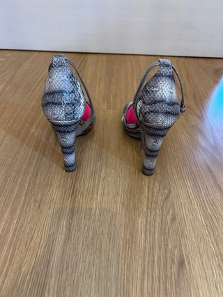 Lote 5 pares zapatos de tacón alto T38 y T39