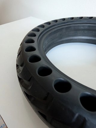 Rueda Patinete Eléctrico 8.5x2 hueca