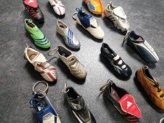 Lote mini botas de fútbol