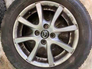 Llantas Mazda 15” 4x100 con neumáticos