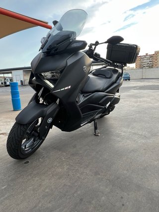 Yamaha Xmax 300 2023 Negra