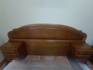 Cabecero de madera para dormitorio