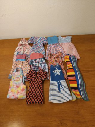 Abbigliamento Barbie. Anni '90 e 2000.