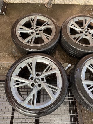 Llantas originales Audi S3 8Y 18” + neumáticos