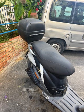 Piaggio Liberty 50cc Scooter