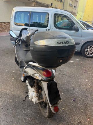 Piaggio Liberty 50cc Scooter