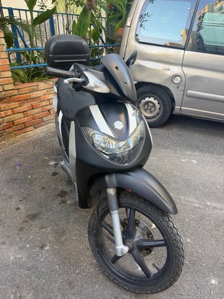 Piaggio Liberty 50cc Scooter