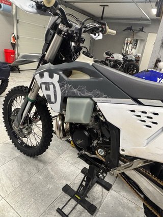Husqvarna TE300 PRO 2024 Enduro