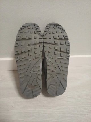 Zapatillas Nike Air grises