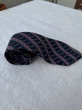 Corbata Hermès