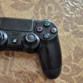 Controller PS4 dualshock da revisionare