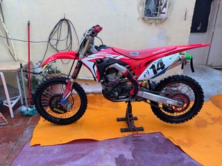 Honda CR 250 4T Motocross Roja
