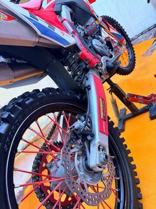 Honda CR 250 4T Motocross Roja