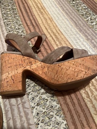 Sandalias cuña lazo ante kaki