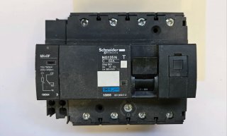 Schneider Electric NG125N T 63A Interruptor Automá