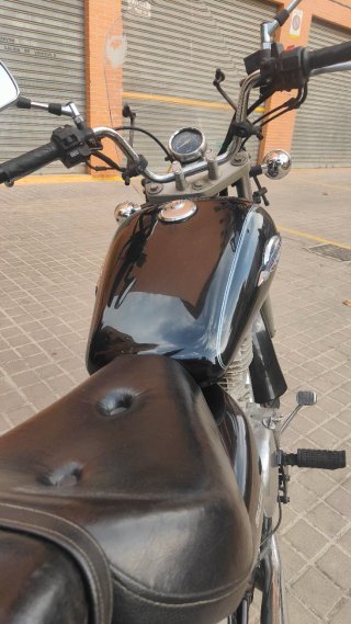Moto 250cc Suzuki Marauder 2003 Negra