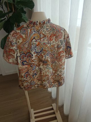 Camisola estampada colorida