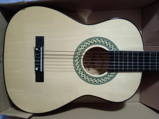 Guitarra Clásica Infantil 86cm Play On