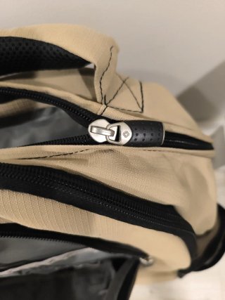 Mochila Samsonite portátil beige y marrón