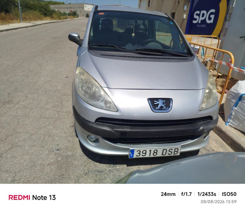 Peugeot 1007 2006 - foto 1