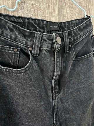 Pantalón vaquero negro