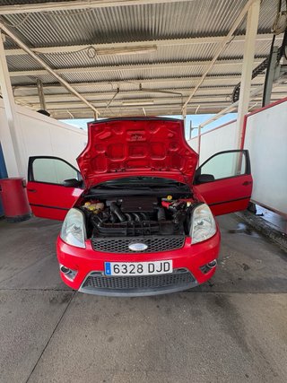 Ford Fiesta 2004