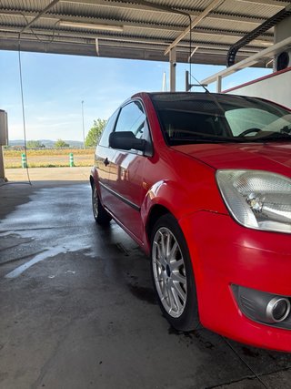 Ford Fiesta 2004