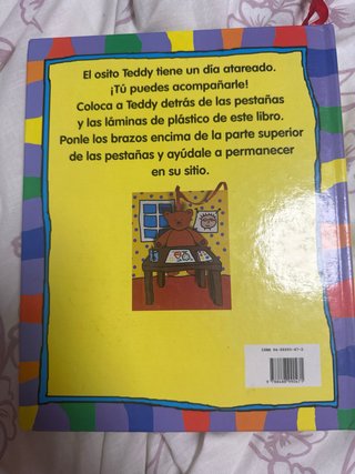 Libro un dia con teddy