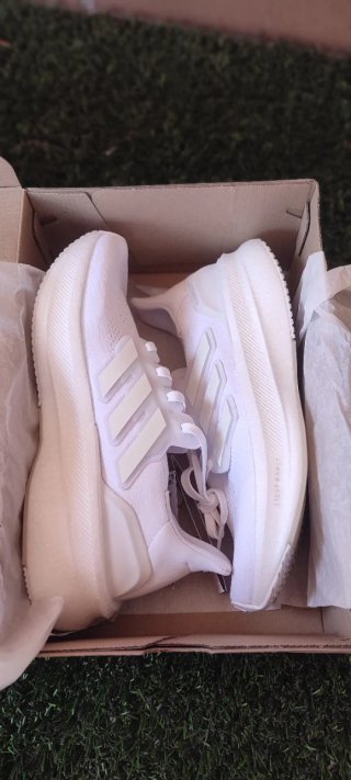Adidas Ultraboost 5 Light Boost Blancas